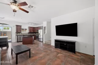 Photo #3: 7045992 Listing 