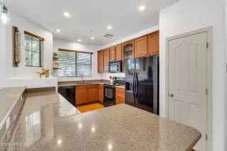 Photo #3: 7046044 Listing 