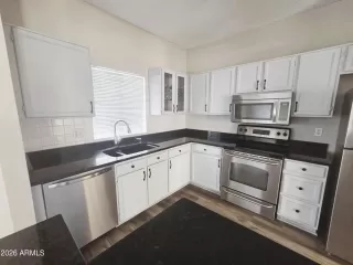 Photo #3: 7046142 Listing 