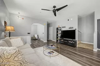 Photo #4: 7046343 Listing 