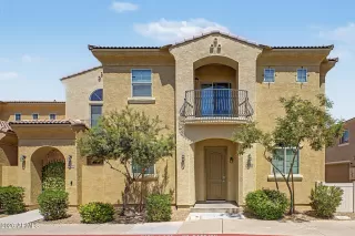 Photo #1: 7046400 Listing 