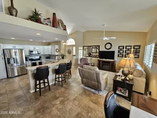 Photo #4: 7046630 Listing 