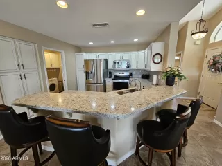 Photo #6: 7046630 Listing 