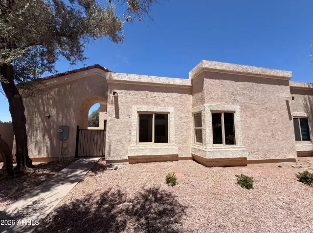 MLS: 7046706 Condo For Sale