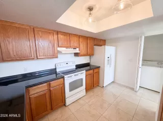 Photo #5: 7046706 Listing 