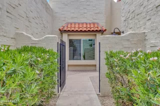 Photo #3: 7046730 Listing 