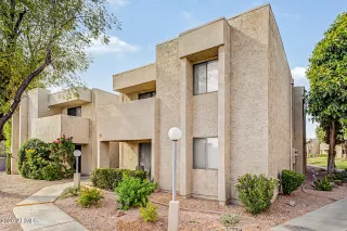 Photo #2: 7047067 Listing 