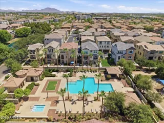 Photo #2: 7047479 Listing 