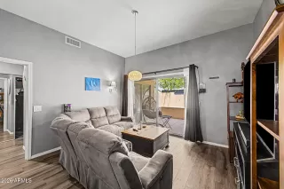 Photo #4: 7047570 Listing 