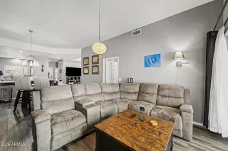 Photo #6: 7047570 Listing 