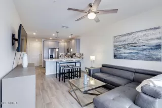 Photo #5: 7047722 Listing 