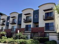Browse active condo listings in 525 TOWN LAKE