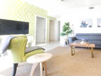 More Details about MLS # 5677072 : 1275 E UNIVERSITY DRIVE #410