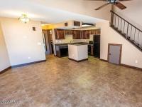 More Details about MLS # 6417665 : 602 N MAY STREET #32