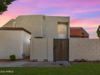 More Details about MLS # 6487671 : 922 E DIAMOND DRIVE