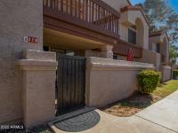 More Details about MLS # 6497475 : 818 S WESTWOOD -- #112