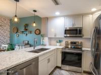 More Details about MLS # 6526143 : 1060 E LOUIS WAY
