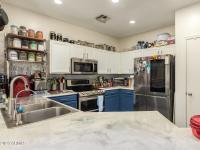More Details about MLS # 6541102 : 805 S SYCAMORE -- #220