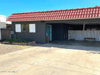 More Details about MLS # 6545987 : 535 E ROYAL PALMS DRIVE