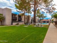 More Details about MLS # 6594194 : 1927 E HAMPTON AVENUE#147
