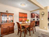 More Details about MLS # 6599332 : 424 W BROWN ROAD#242