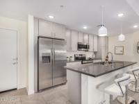 More Details about MLS # 6802722 : 155 N LAKEVIEW BOULEVARD#100