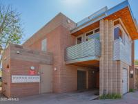 More Details about MLS # 6833267 : 920 S ASH AVENUE