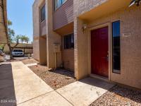 More Details about MLS # 6834571 : 1328 S MCKEMY STREET