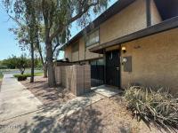 More Details about MLS # 6842470 : 1706 W VILLAGE WAY
