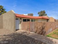 More Details about MLS # 6845909 : 601 N MAY#25