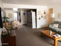 More Details about MLS # 6862462 : 1927 E HAMPTON AVENUE#208