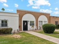 More Details about MLS # 6871890 : 614 N PIONEER CIRCLE
