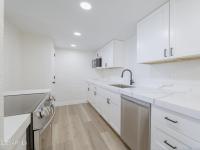 More Details about MLS # 6878742 : 948 S ALMA SCHOOL ROAD#1